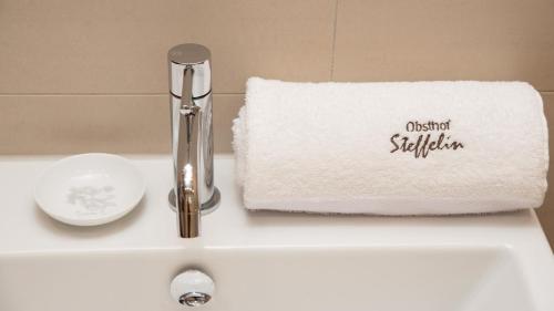 Ferienwohnung Kräuter Chalet- Obsthof Steffelin in Markdorf, Deutschland