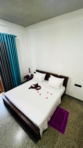 Deluxe Double Room image 10