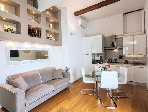 Borgo San Jacopo Superior by 360Rentals