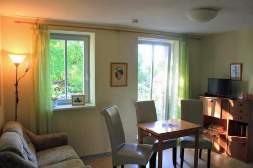 Ferienwohnung Birnengarten am Pfarrgarten Starkow in Velgast, Deutschland
