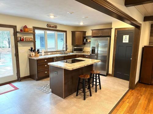 The Cortland Cottage at Brant's Apple Orchard in Edgewood (OH)