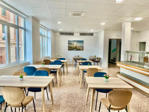 Restaurant, Hotel LM in Lloret De Mar
