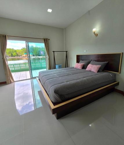 Aonang Riverside Home