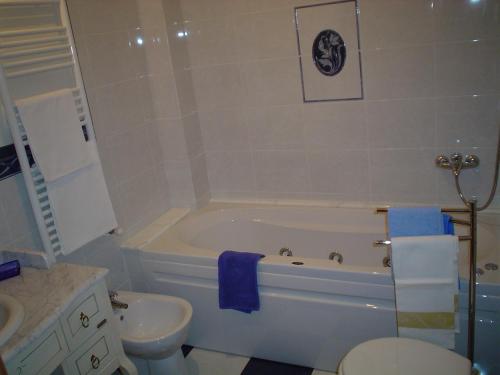 Petit Chateau - image 3