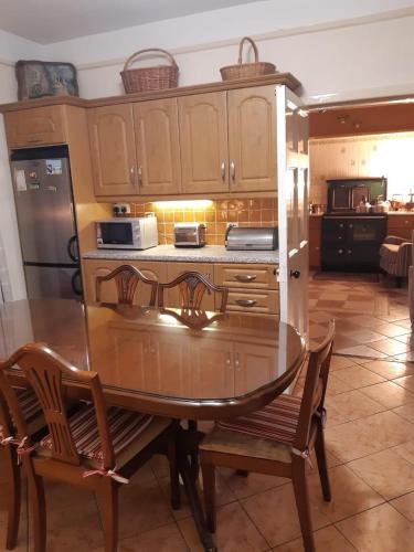 virtuve, Windmill House, Clongill in Carlanstown