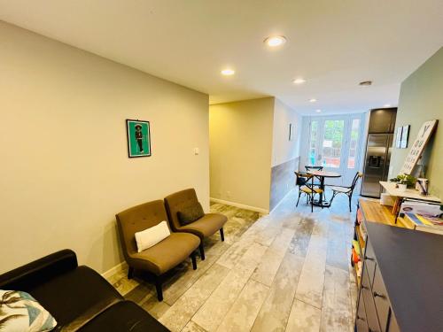 Private room shared full bathroom Torrey pines golf UCSD in San Diego, USA
