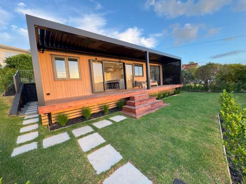 Moana Views - Coastal Escape — other in 9 Ardern Avenue, Whangaparaoa New Zealand, 0932