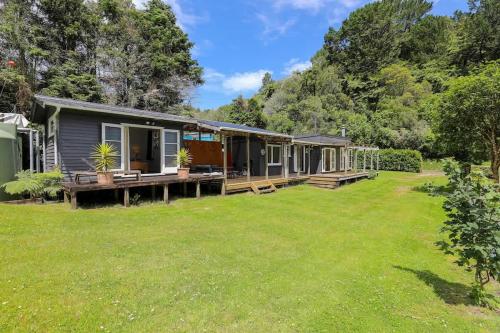 Back of Beyond Cottage in Rotoma