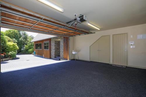 Apartment image 10