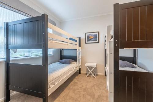 Apartment image 10