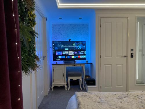 Private Bedroom in Unique Luxury House, Salford, Manchester, Manchester (foto 6)