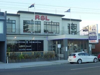 . Lakes Entrance RSL Glenara Motel