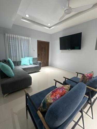 Oak Bliss- Oak Estate in Portmore