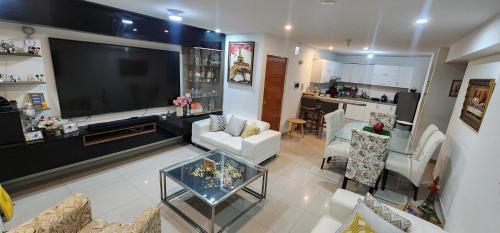 Sol y Luna in Trujillo City Center