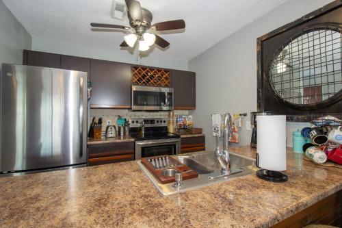 Lakeview Bliss With Boat Slip Lakeview Bliss With Boat Slip