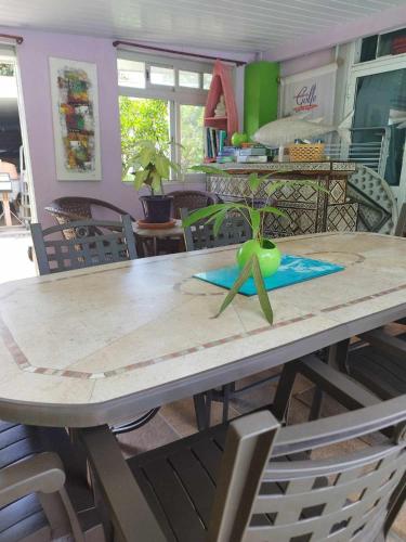 Létesítmények, Chambre d'hôtes avec piscine petit déjeuner offert (Chambre d'hotes avec piscine petit dejeuner offert) in Faanui