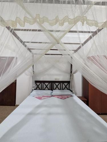 Dilini's Place - image 4