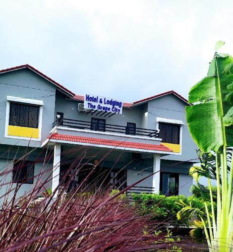 Hotel The Grapecity