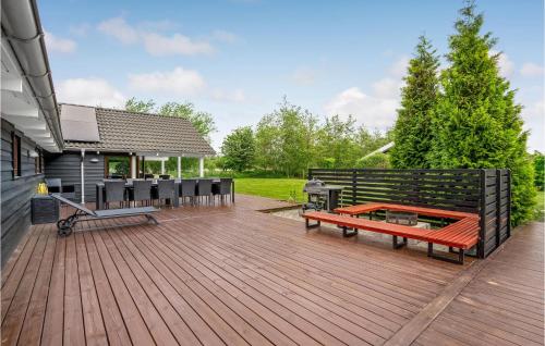 Exterior view, Beautiful Home In Væggerløse With Wifi in Idestrup