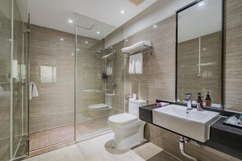 room detail thumbnail 2