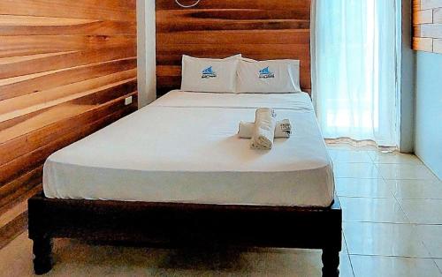 . RedDoorz at Almari Beach Resort Tawi Tawi