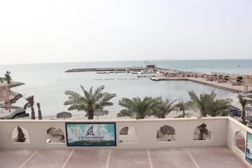 Balcony/terrace, Bahrain Beach Bay in Zallaq
