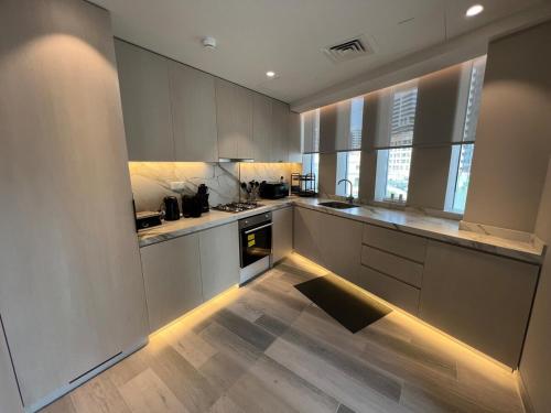 Cozy flat close to from beach and Metro, Дубай (фото 3)