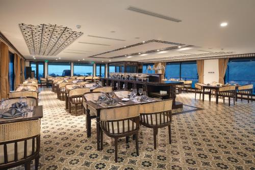Halong & Lan Ha Cruises - image 5