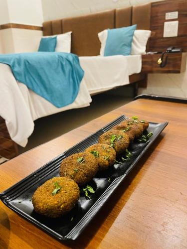 View, Hotel Dileep in Hussainganj