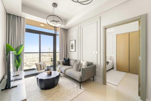 Silkhaus Vacation Homes Elite 2BR near Safa Park in Aykon City - image 3