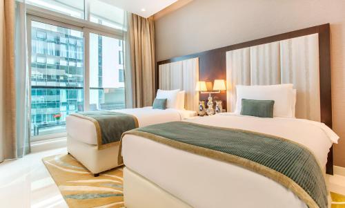 Nice 2 Bedroom Apartment! 5 Minute walk to Dubai Mall! Burj Khalifa View!, Dubai (foto 4)