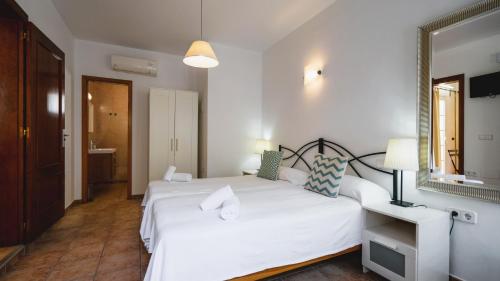 Apartamentos Es Pou - Emar Hotels 5