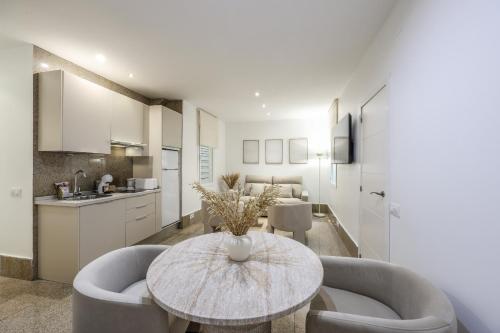 Apartamentos Embajadores II 3