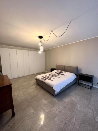 Bilocale con Terrazzo e Garage in Centro Bergamo, Bergamo (fotografie 6)