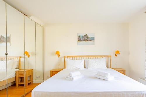 Contemporary Chic 3BD Home Near Little Venice - image 6