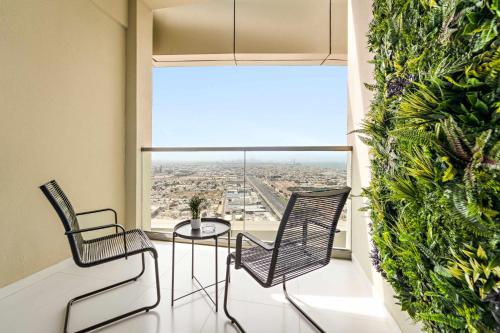 Silkhaus Vacation Homes Spacious 2BR in Aykon City Near Safa Park - image 13