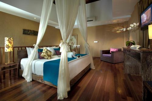 Kupu Kupu Jimbaran Beach Hotel & Spa by L’Occitane