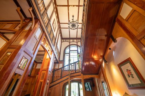 Facilities, Vila Camelia in Sinaia