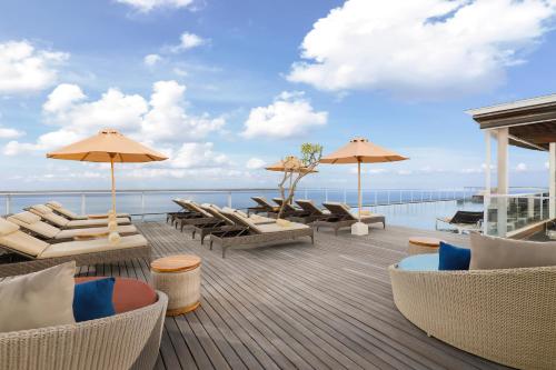 Swimming pool, Aston Canggu Beach Resort in Canggu