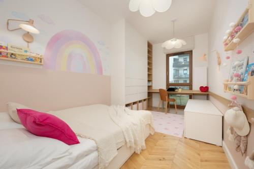 LUX Pastel Oasis Family Apartment with Parking & Gym by Renters Prestige, Warschau (Foto 3)