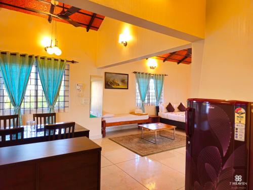 7 Heaven Villas & Resorts in Karadihallikaval