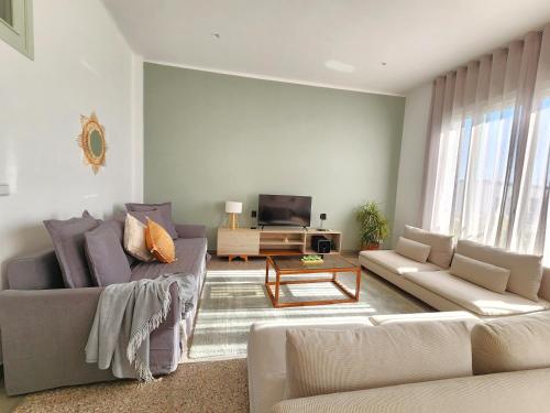 The 31 Grand Théâtre by IB Signature - Boho Chic 1BR Apt - with Wifi - Self check-in - 24 x7 Security - City View with terrace - Walk to Cafes! City Centre, Tram, Casablanca (fotografie 4)