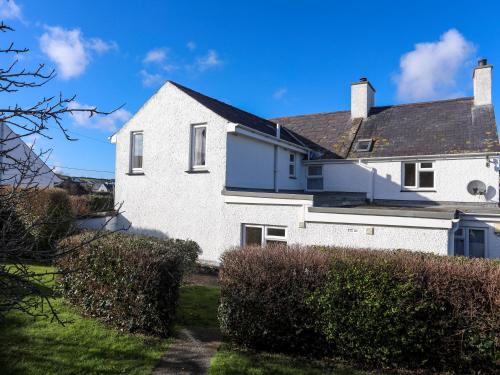 Glan Y Don Bach - image 9