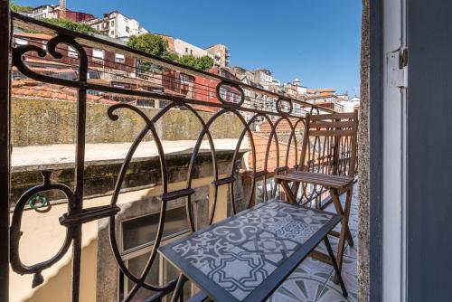 GuestReady - Miragaia Rooftop 2