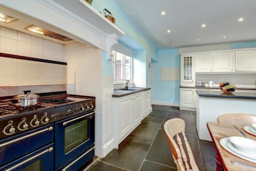 virtuve, Finest Retreats - Buckland House in Strete