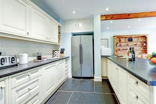 virtuve, Finest Retreats - Buckland House in Strete