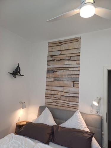 Apartment 3 image 2