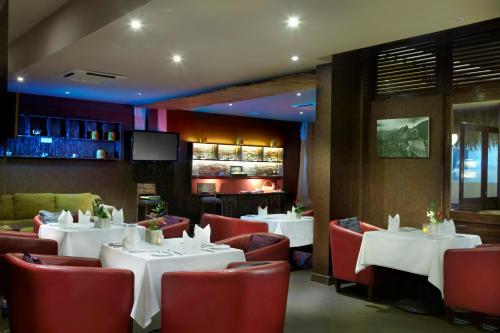 クプ クプ ジンバラン スイート15