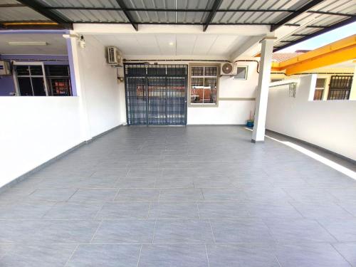 Newcastle Seri Impian Snooker Ping Pong Neflix Newcastle Seri Impian Snooker Ping Pong Neflix