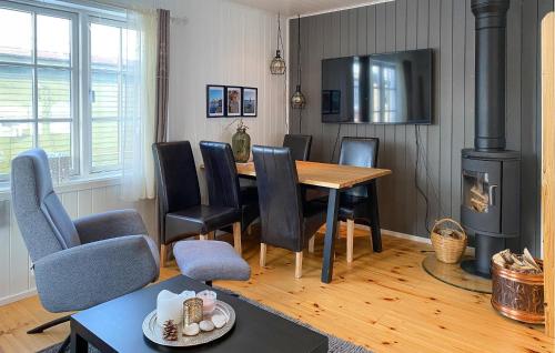 Lovely Home In Bjorli With Wifi